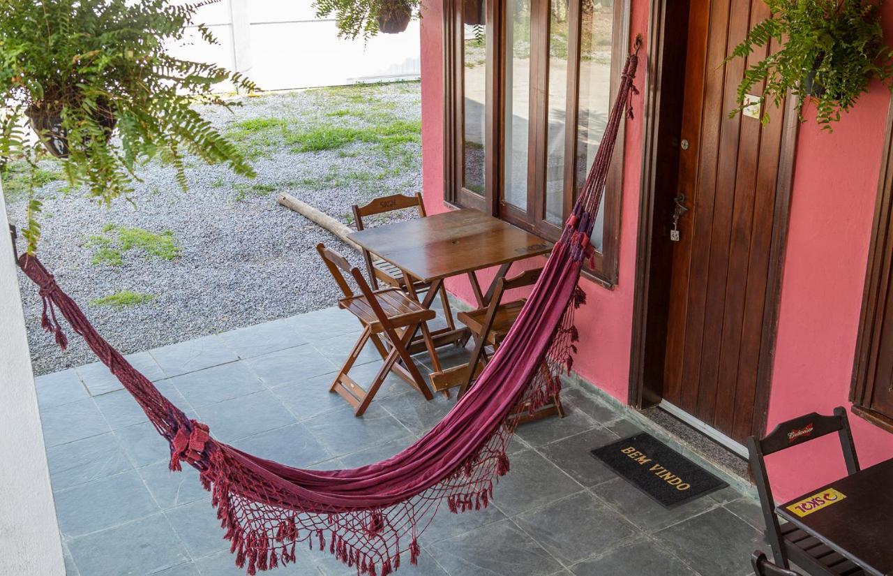 Suites Las Flores Маресиас Екстериор снимка