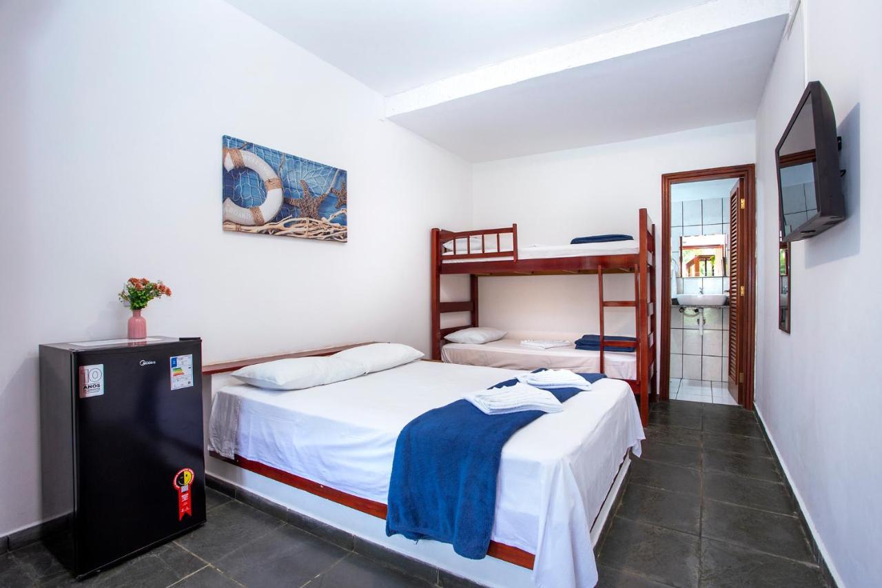 Suites Las Flores Маресиас Екстериор снимка