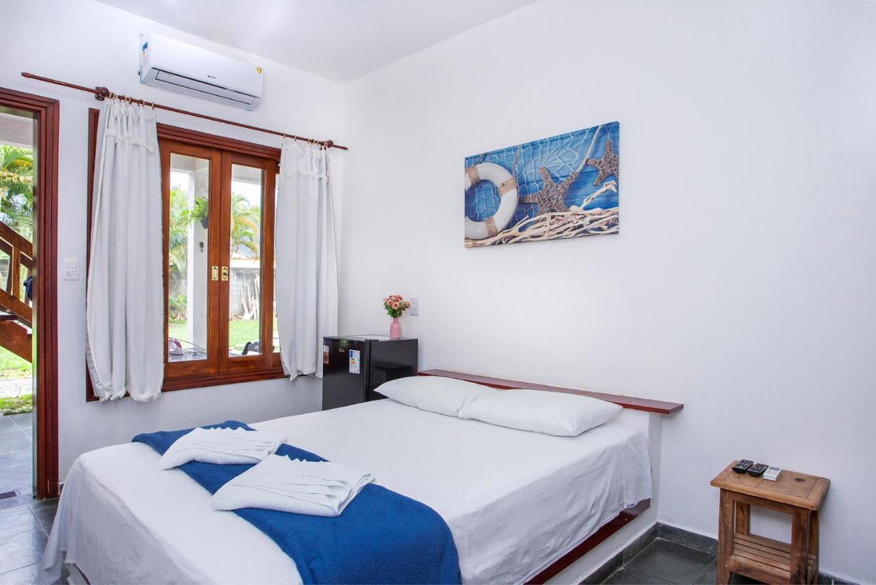 Suites Las Flores Маресиас Екстериор снимка